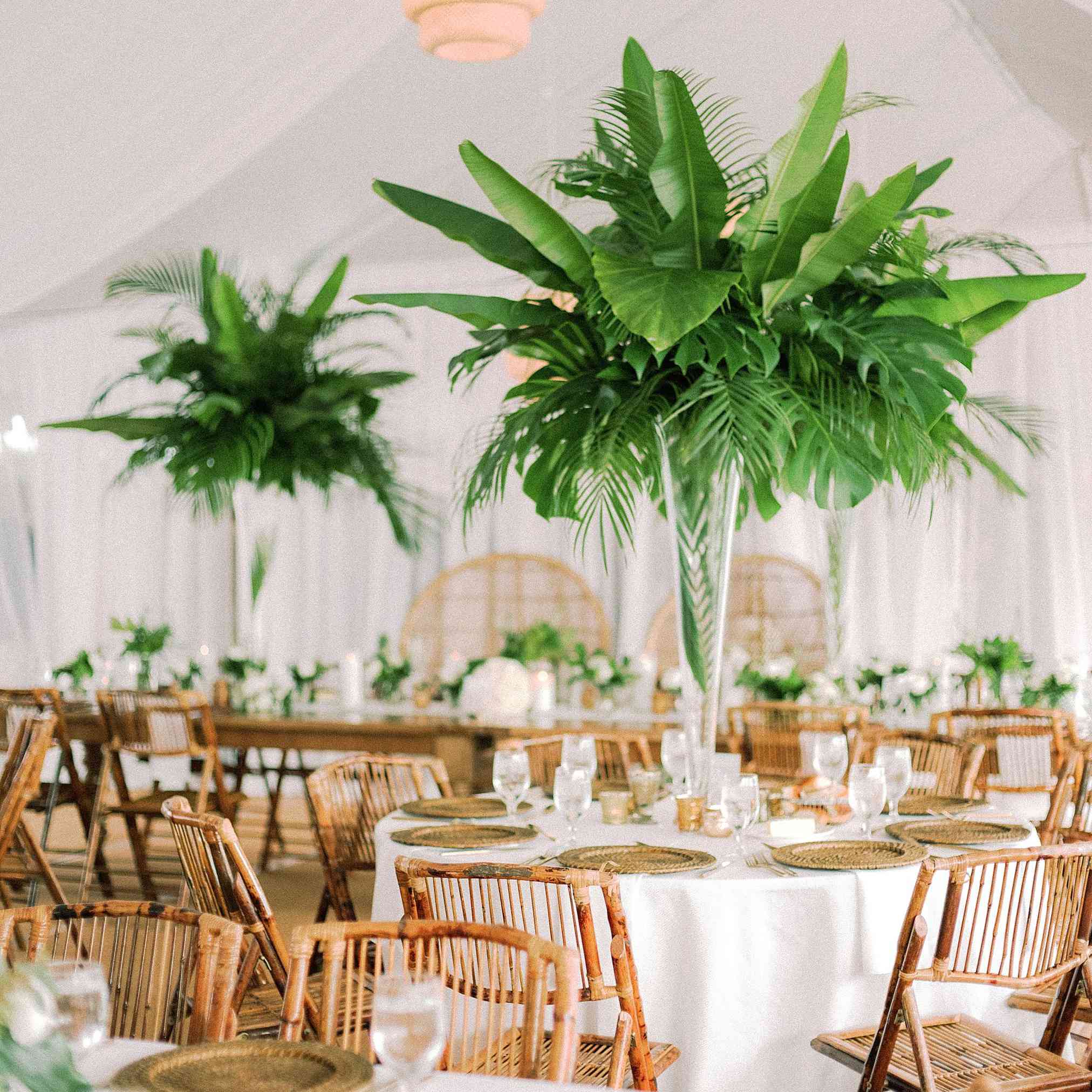 Dining room with palm leaf decorations