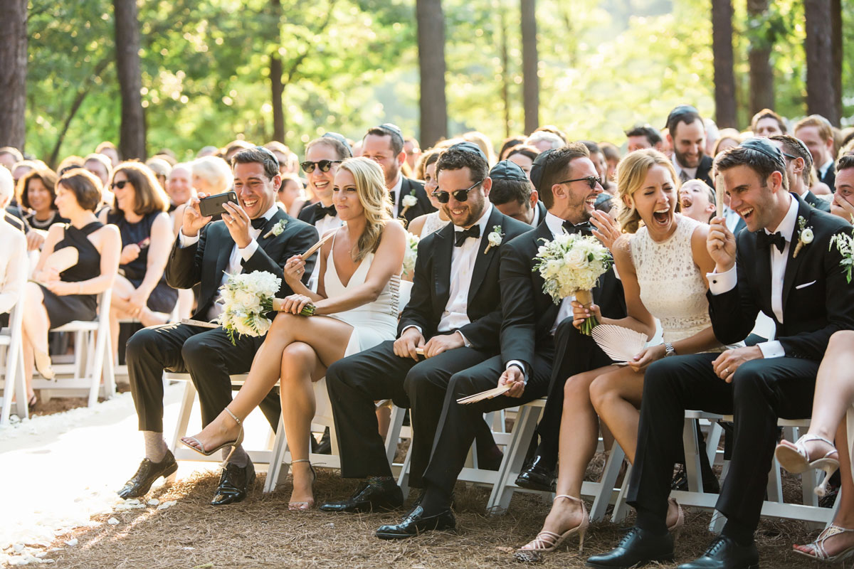 15 Ways to Go Above and Beyond for Your Wedding Guests - IMPACT