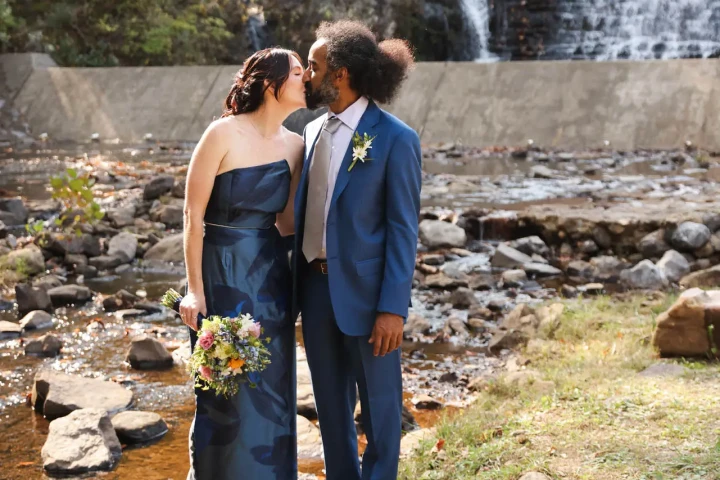 gallery weddings erinkiranmarriedwestva2024133545preview 720x480 1729625874