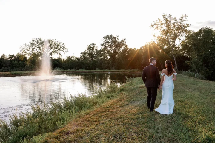 gallery weddings hiltop farm wedding photography light airy summer wedding 180 3000