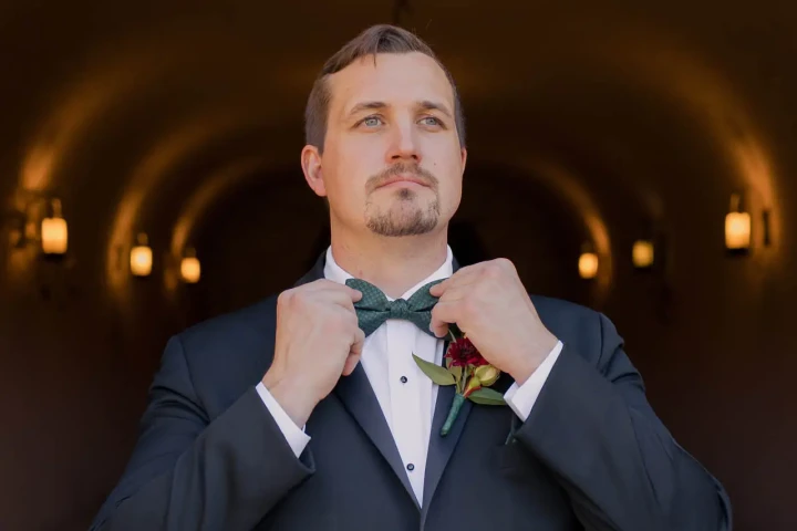 gallery weddings nicole kyle wedding previews amative creative 11 1 720x480 1764101667